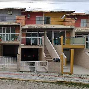  Casa de Férias Sobrado 03 Na De Bombas